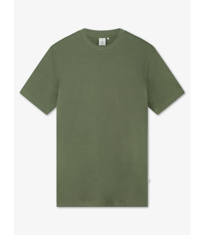 LAW OF THE SEA Law of the Sea Law-10254-411 Tea Leaf