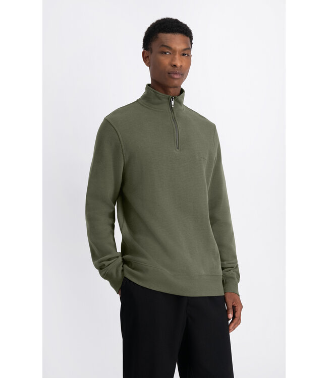 LAW OF THE SEA Law of the Sea Mind Tea Leaf Law-10250-411