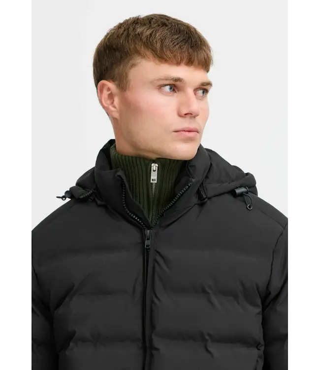 !SOLID !Solid SDMilas 21108307 194008 True Black