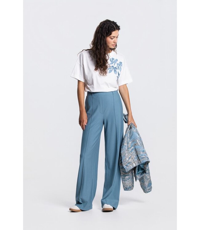 JANSEN AMSTERDAM Jansen Amsterdam Aleid SS26 Broek 000750 Aquamarijn