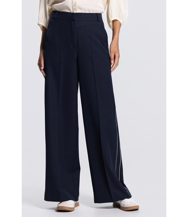 JANSEN AMSTERDAM Jansen Amsterdam Olivia SS26 Broek 000780 Dark Blue