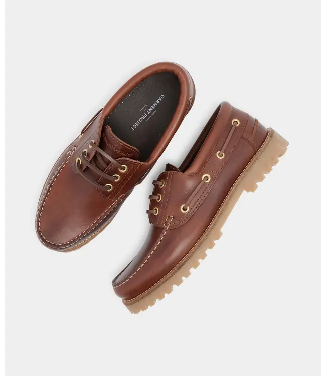 GARMENT PROJECT Garment Project GPF2613-800 Ollie Boat Brown