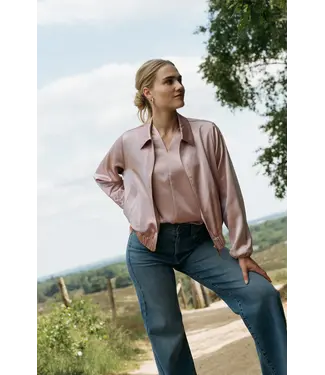 MAICAZZ Maicazz Simmy Jacket SP26. 10.307 Slate Rose