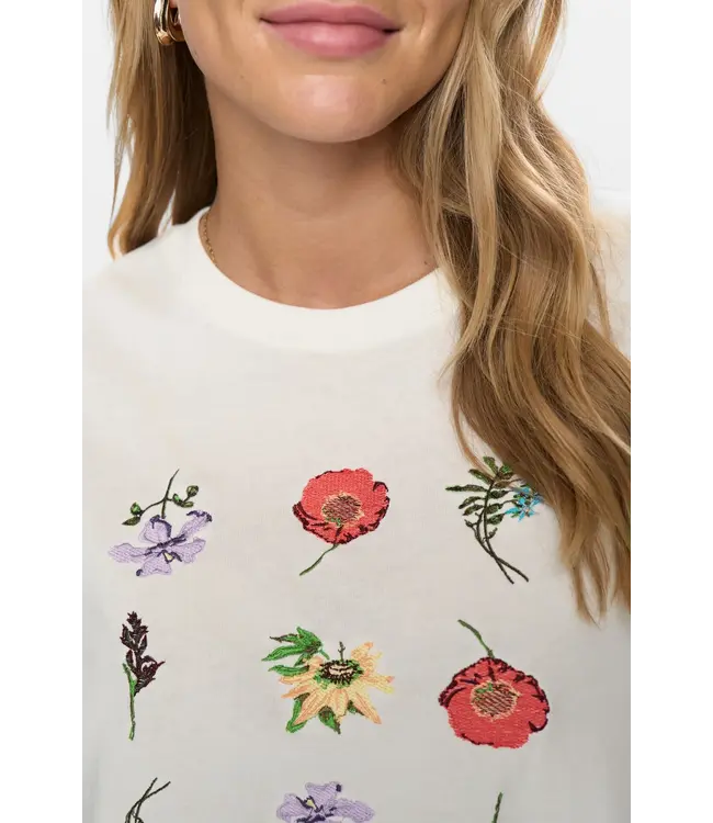 Nümph Numph Nubelisa Boxy Tee 9001 Cloud Dancer