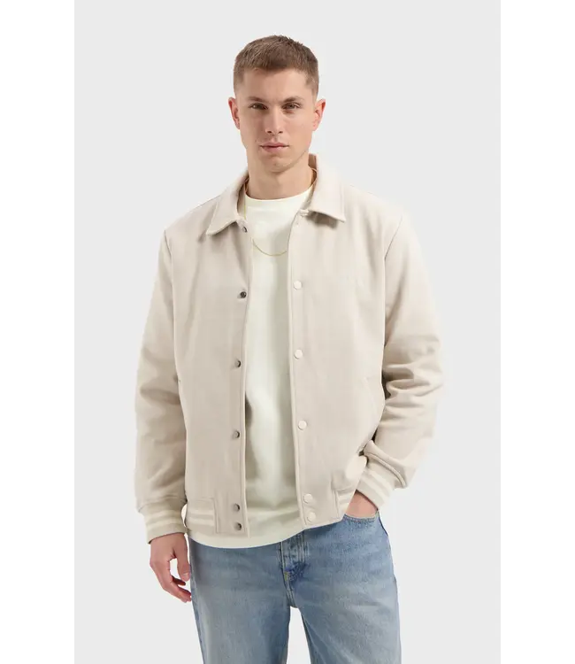 LAW OF THE SEA LAW OF THE SEA CLYNE sand LAW 10325 808