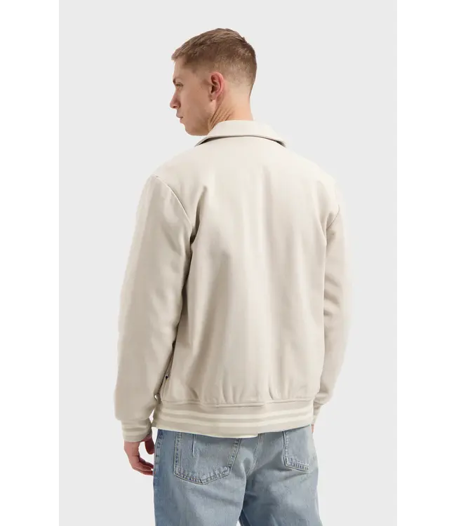 LAW OF THE SEA LAW OF THE SEA CLYNE sand LAW 10325 808