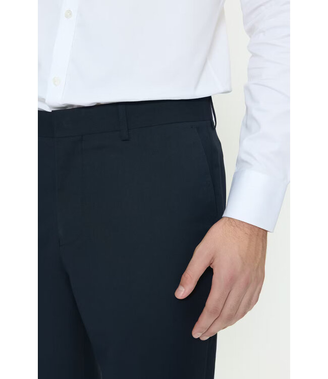 MATINIQUE Matinique MAwesley Pant 30208977 Dark Navy