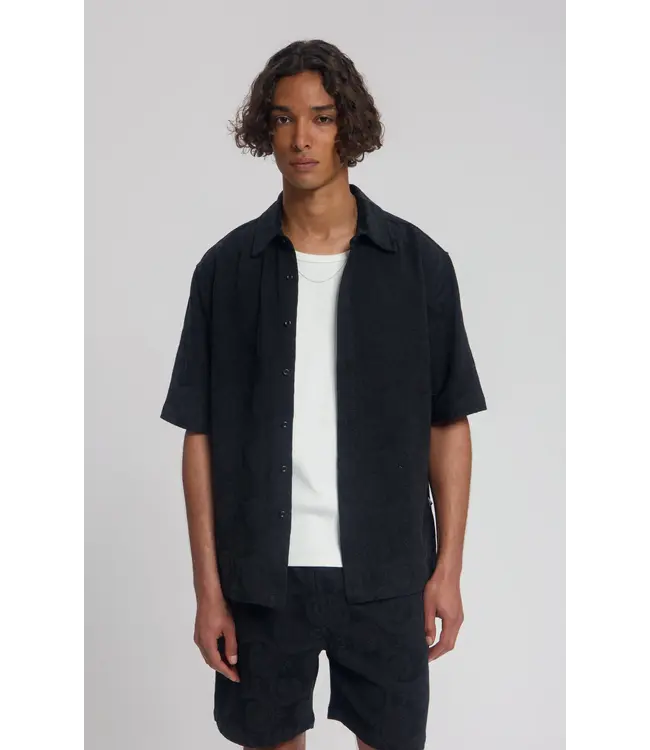 LAW OF THE SEA Law of the Sea Solvind Law-10454 Black
