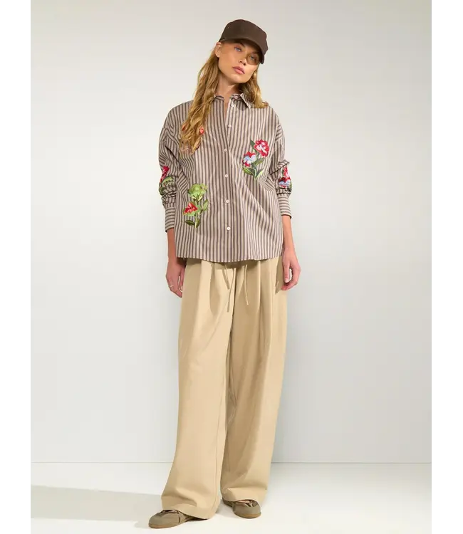 Nümph Nümph Nukacey 707171 Embr Shirt Deep Taupe