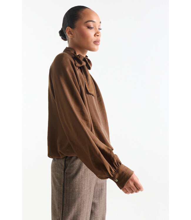 JANSEN AMSTERDAM Jansen amsterdam iris blouse camel