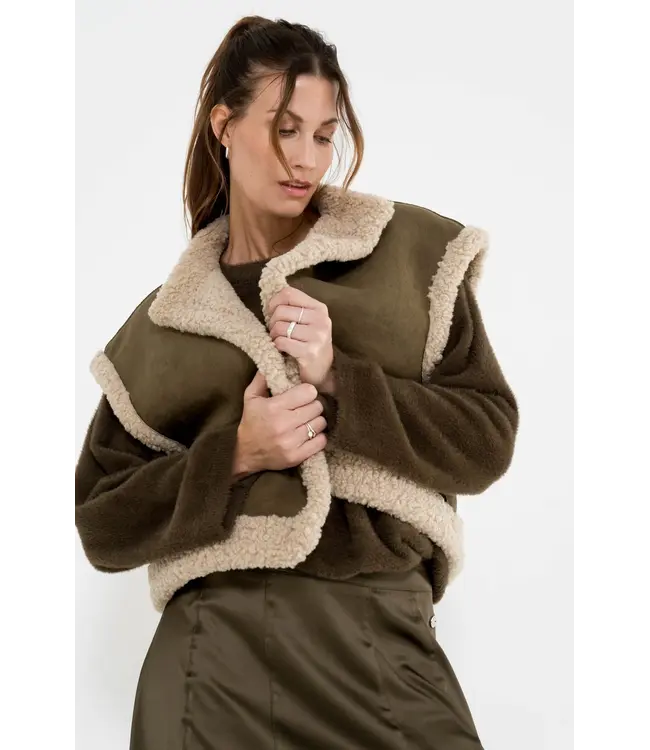 MAICAZZ Maicazz Ventura Gilet FA26.65.520 Moss