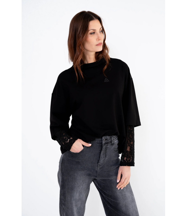 MAICAZZ Maicazz WI26.80.015 Ziva Sweater Black
