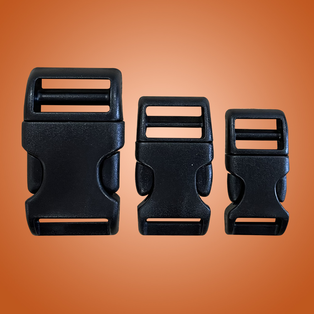 POM Buckles