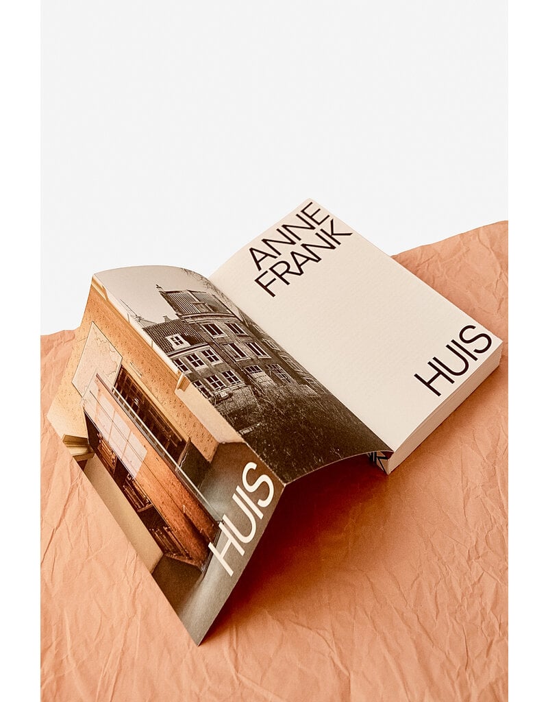 Anne Frank House - Museum Catalogue  (8 languages)