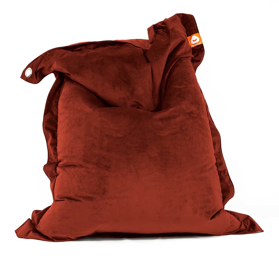 <h3>Comfortabele rechthoekige XL-zitzak in bordeaux rood velvet die in Nederland door Whoober wordt geproduceerd. Gratis verzending en 5 jaar garantie!</h3><h3>Belangrijkste eigenschappen van de St. Tropez XL</h3><ul><li>Geschikt voor volwassenen en kinde