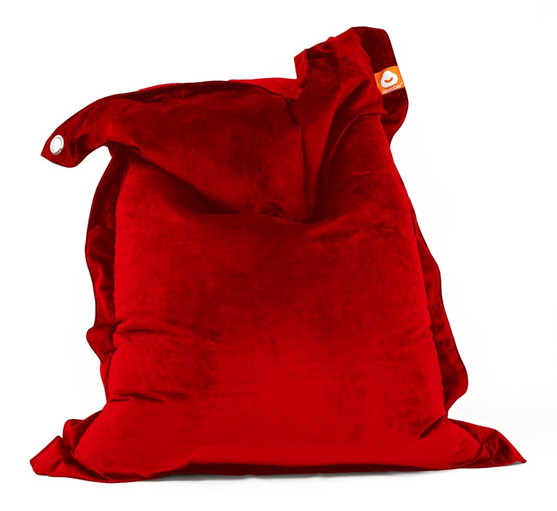 <h3>Comfortabele rechthoekige XL-zitzak in rood velvet die in Nederland door Whoober wordt geproduceerd. Gratis verzending en 5 jaar garantie!</h3><h3>Belangrijkste eigenschappen van de St. Tropez XL</h3><ul><li>Geschikt voor volwassenen en kinderen</li><