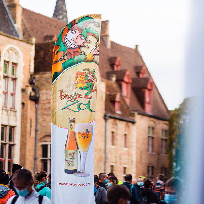 Brugse Zot drapeau de plage