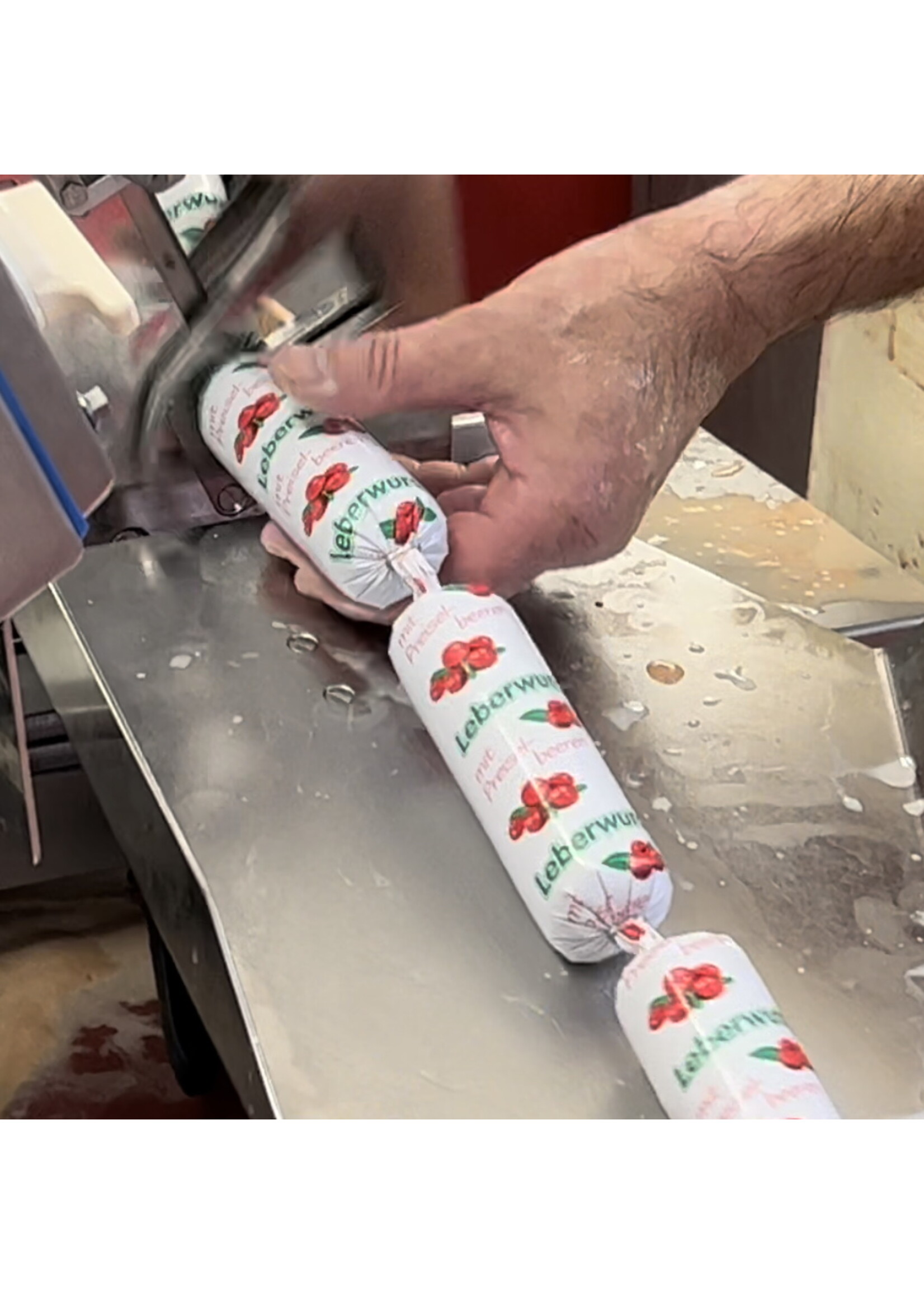 ClipCase Kaliber 43 Leberwurst mit Preiselbeeren, gerafft , CleverCase Multi Weiß