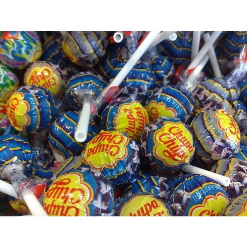 Chupa Chups - Lolly's Cola/Cola Lemon 8 Stuks Chupa Chups - Lolly's Cola/Cola Lemon 8 Stuks