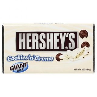 Hersheys White Cookies N' Creme Bar Giant 184 Gram