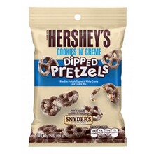 Hershey'sy/Snyders - Dipped Cookies 'n Creme Coated Pretzel 120 Gram ***THT 01-05-2024***