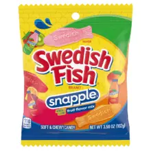 Red BaSwedish Fish - Snapple 102 Gram