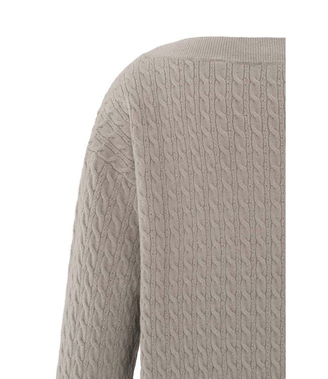 Boatneck sweater with cable