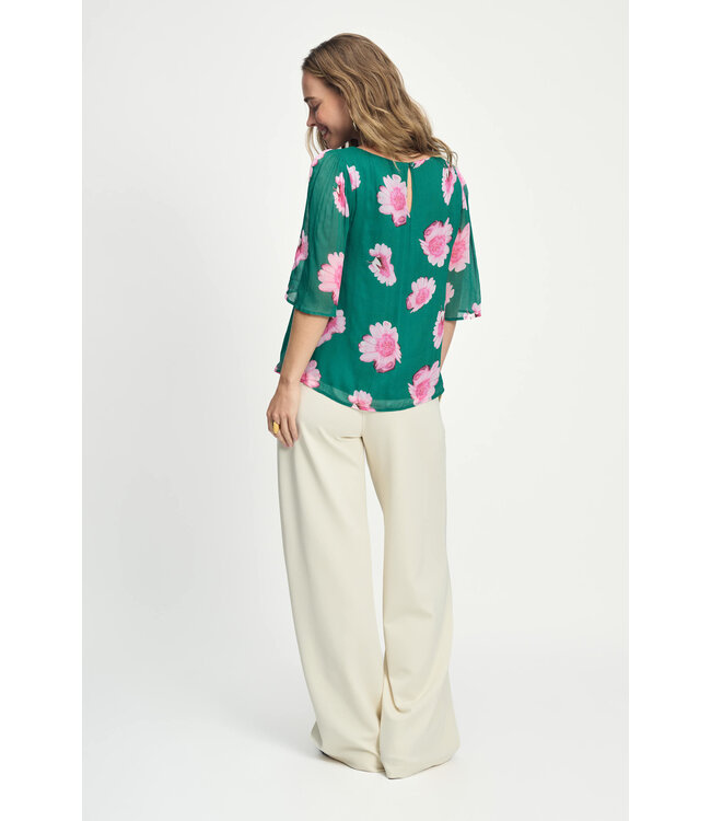 Top - Meadow flowers