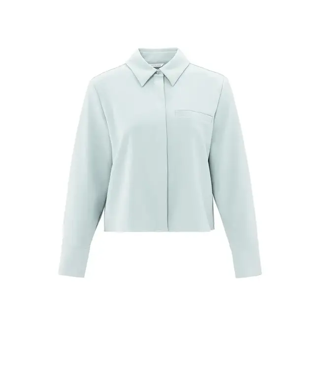 Cropped blouse with chest pocket