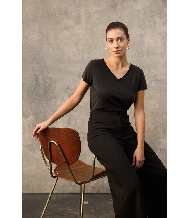 Columbine V-neck - Zwart