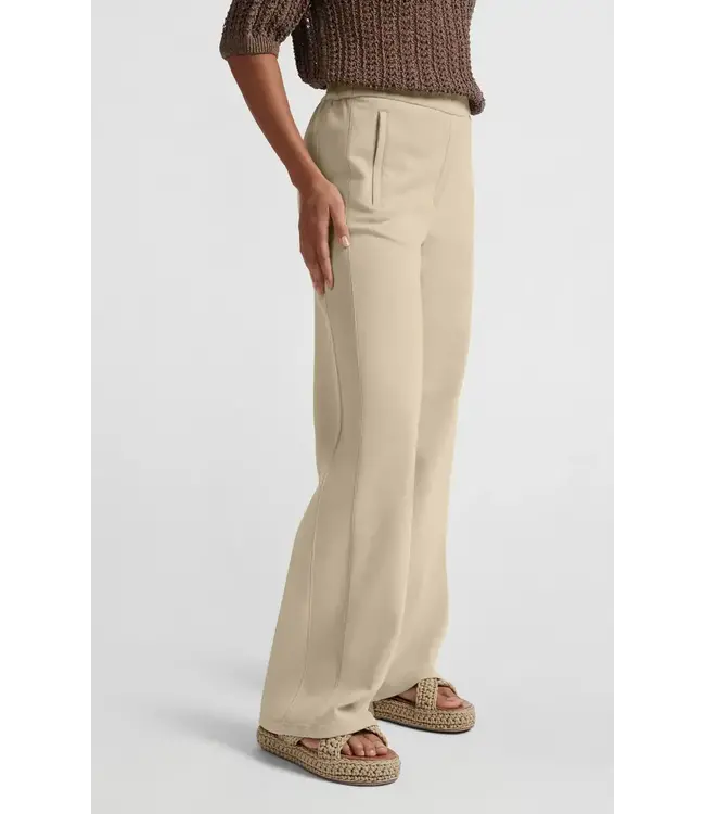 Wide leg trousers with high waist