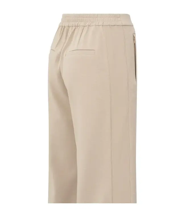 Wide leg trousers with high waist