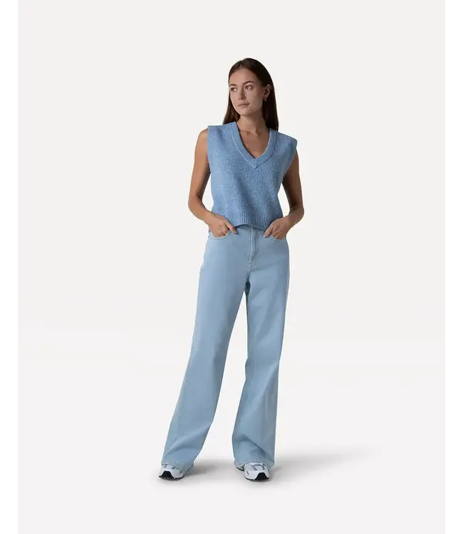 Moore denim