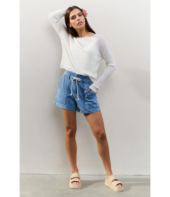 Fine knit with back button detail