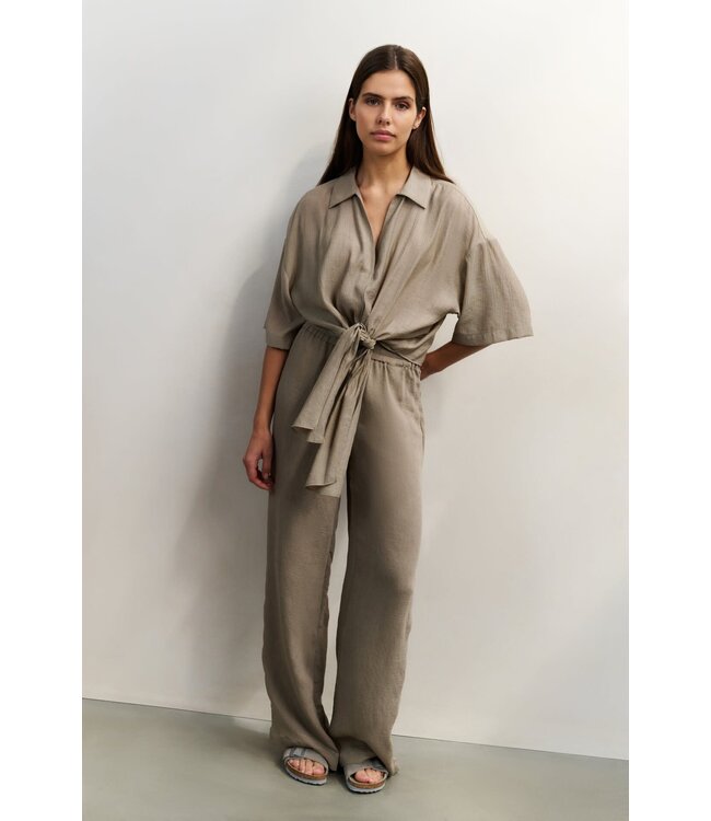 Top with knotted detail