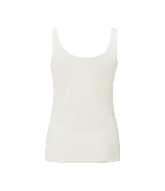 Singlet with low neckline