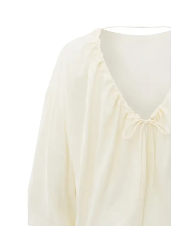 Crinkle top with low back