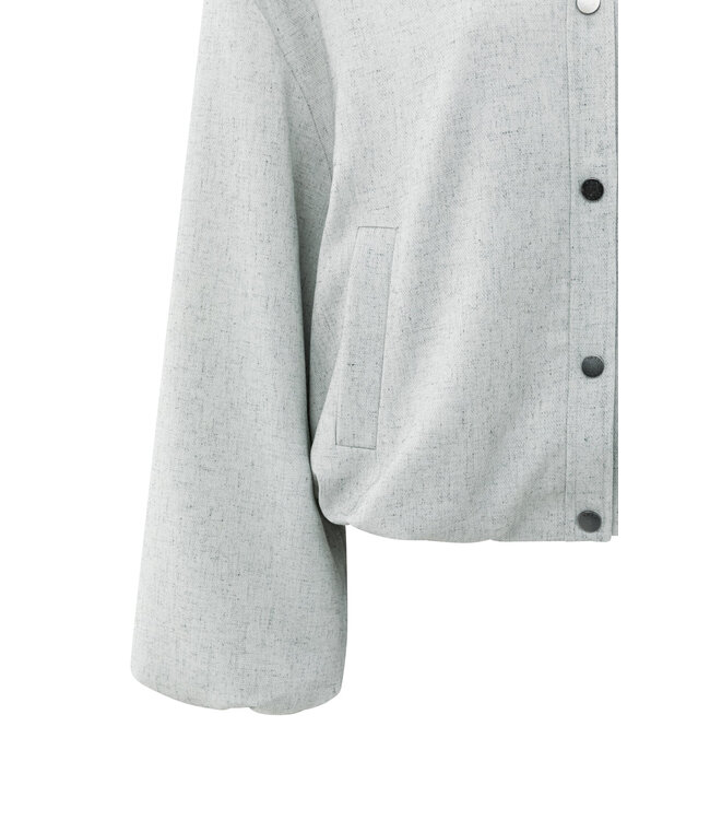 Oversized jacket balloon effect