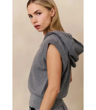 YAYA Sleeveless knitted hoodie with zip