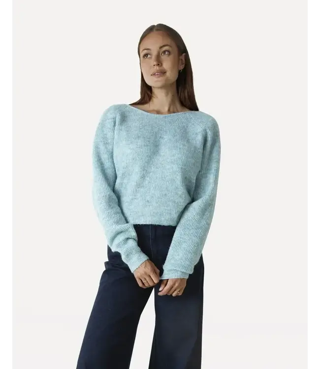 Adea knitted pull