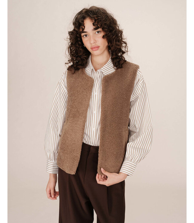 Sinatra vest - taupe