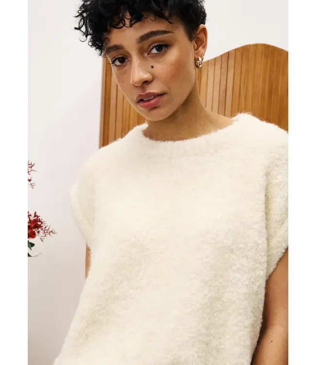 Jasmin Knit