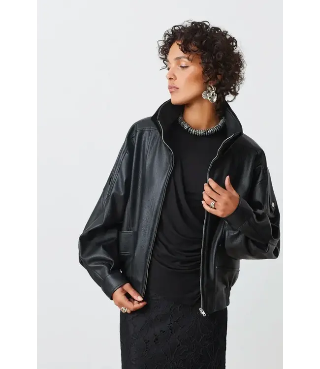 Early Jacket