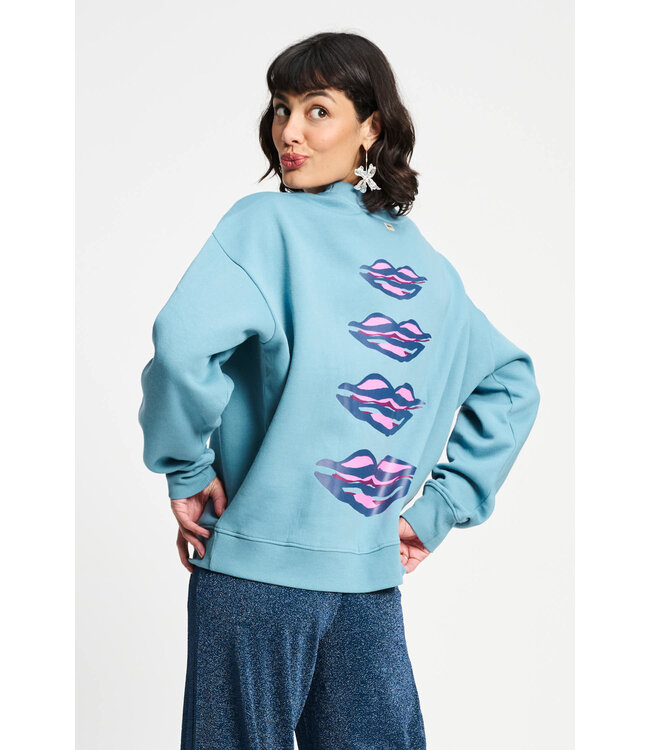 Dawn blue sweater