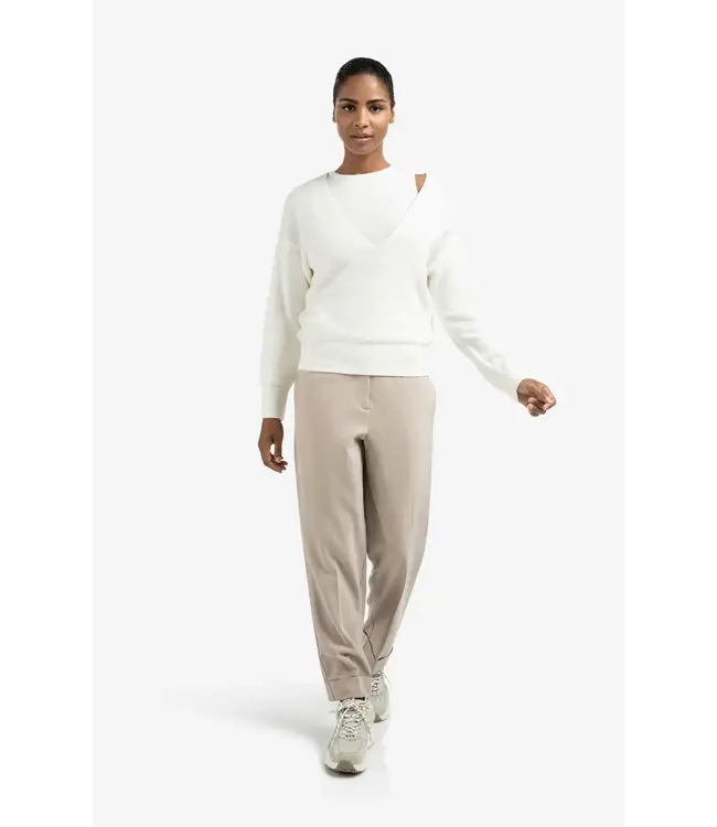 Deep V-neck knit with top (2 piece)