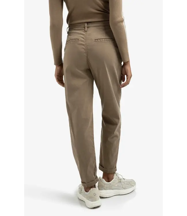 Woven loose fit chino