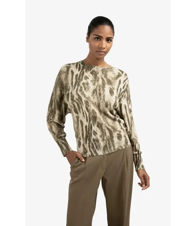 Sweater with allover print