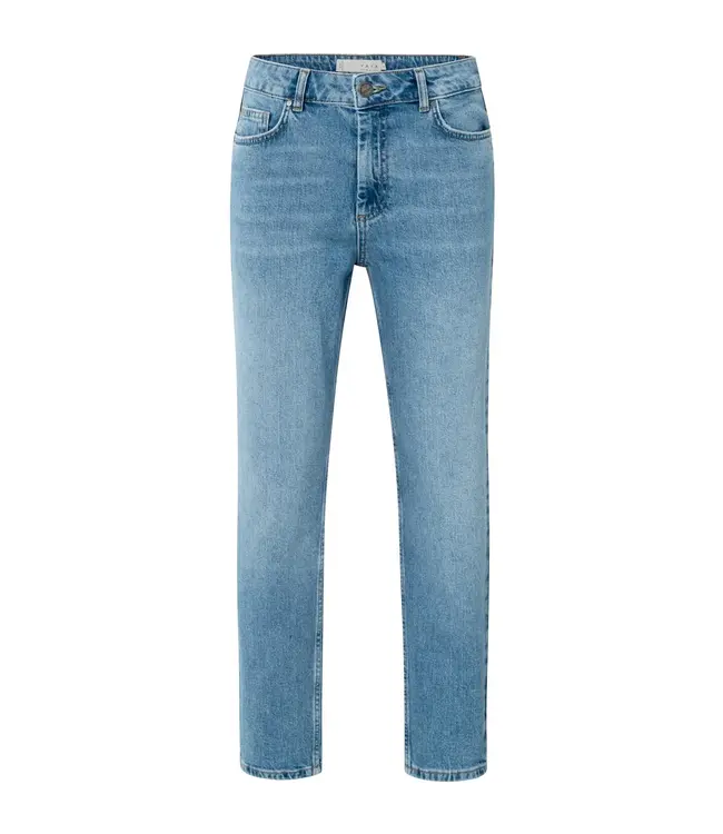 Mid waist boyfriend denim