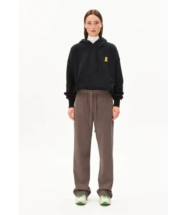 Jaimilaa corduroy pants