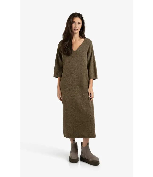 V-neck knitted dress